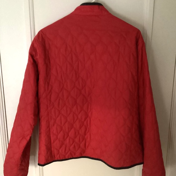 Burton Lightweight Puffer Jacket - Picture 2 of 3